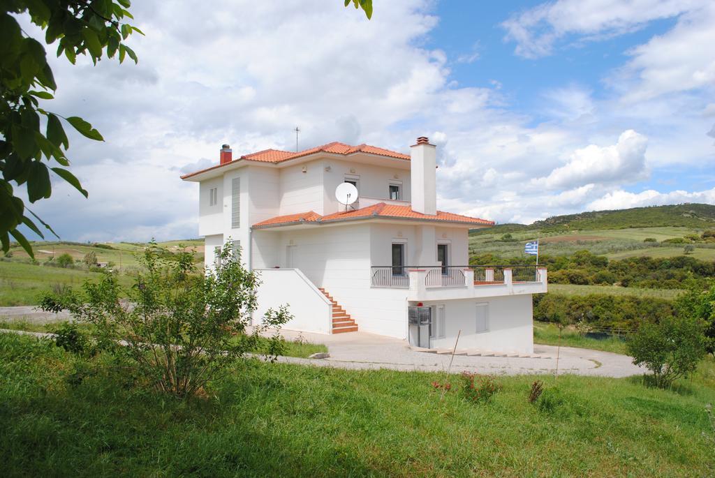 Daniil'S Luxury Villa And Spa Agios Antonios  Exteriör bild